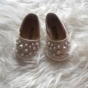 MICHAEL Michael Kors White Baby Flame Embellished Slip-On Shoes Baby Girl Size 1